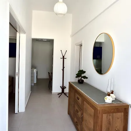 Athina's House דירה