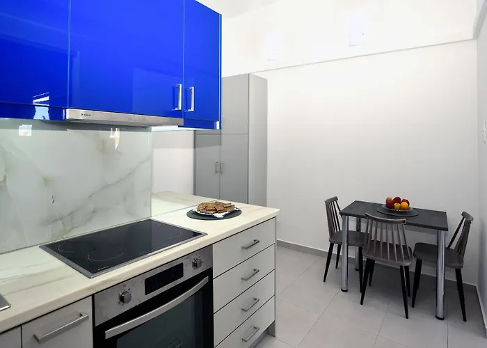 Daire Athina's House *